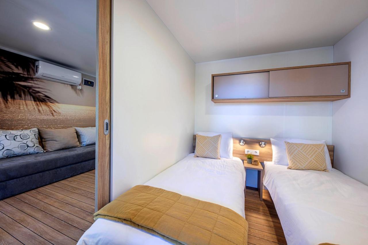 Porton Mobile Home Rovinj Bagian luar foto